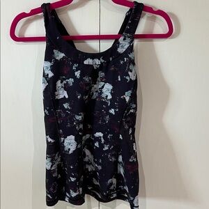 Lululemon Athletica Black and White Abstract Tank Top